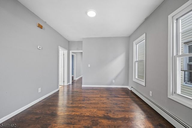 69 Graham Ave, Paterson City, NJ 07524