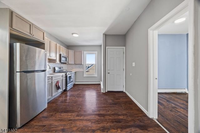 69 Graham Ave, Paterson City, NJ 07524