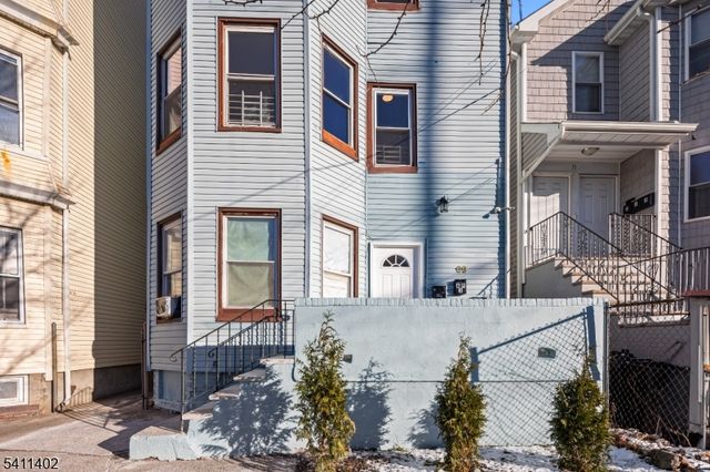 69 Graham Ave, Paterson City, NJ 07524