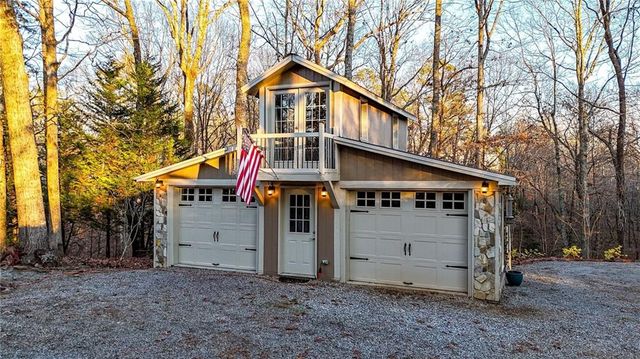 1050 ROBINSON Road, Dahlonega, GA 30533