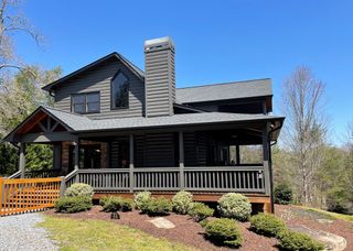 19 Chestnut Hills Lane, Blue Ridge, GA 30513