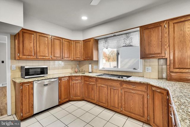 13497 TREVOSE RD, Philadelphia, PA 19116