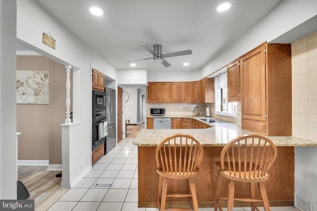 13497 TREVOSE RD, Philadelphia, PA 19116