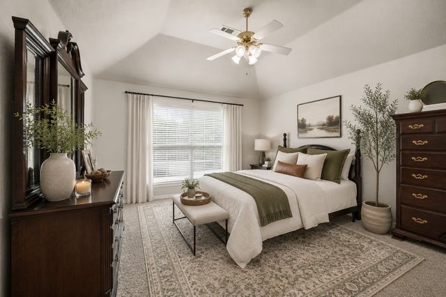 2732 Crystal Glenn Circle, Hurst, TX 76054