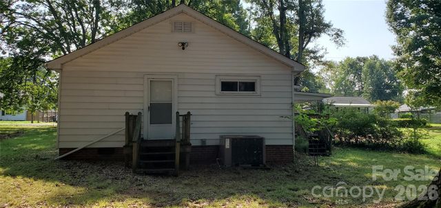 1905 Crestmont Avenue, Kannapolis, NC 28081