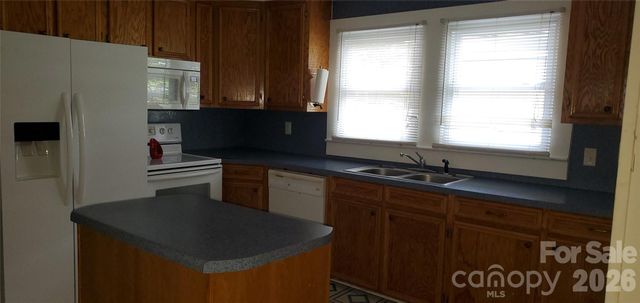 1905 Crestmont Avenue, Kannapolis, NC 28081