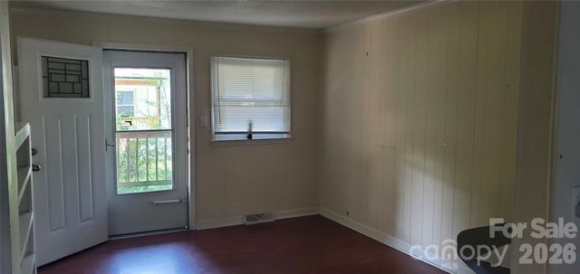 1905 Crestmont Avenue, Kannapolis, NC 28081