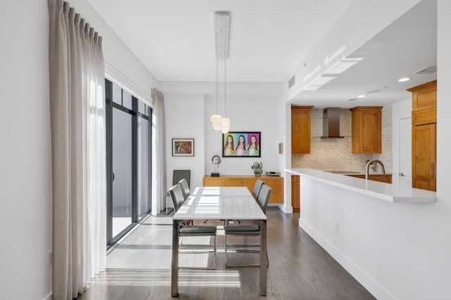 200 E Palmetto Park Road 7, Boca Raton, FL 33432