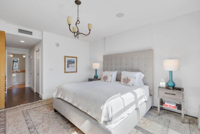 200 E Palmetto Park Road 7, Boca Raton, FL 33432