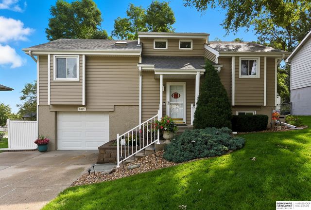 8405 S 142nd Avenue, Omaha, NE 68138