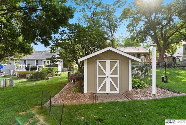 8405 S 142nd Avenue, Omaha, NE 68138