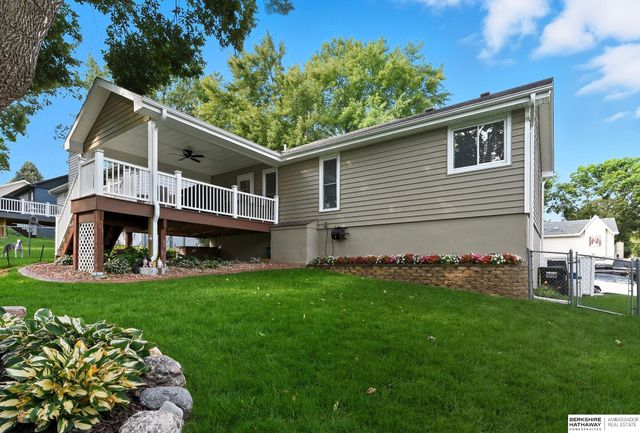 8405 S 142nd Avenue, Omaha, NE 68138