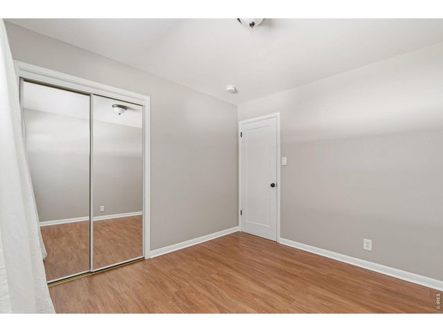7270 Avrum Dr, Denver, CO 80221