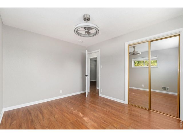 7270 Avrum Dr, Denver, CO 80221