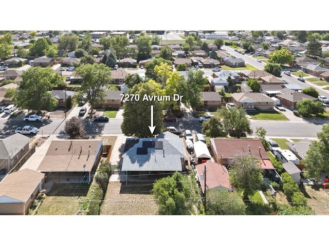 7270 Avrum Dr, Denver, CO 80221
