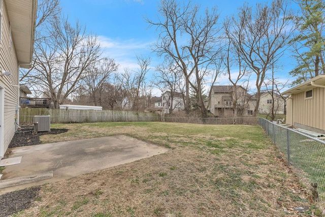 4606 Zebra Lane, St Joseph, MO 64506