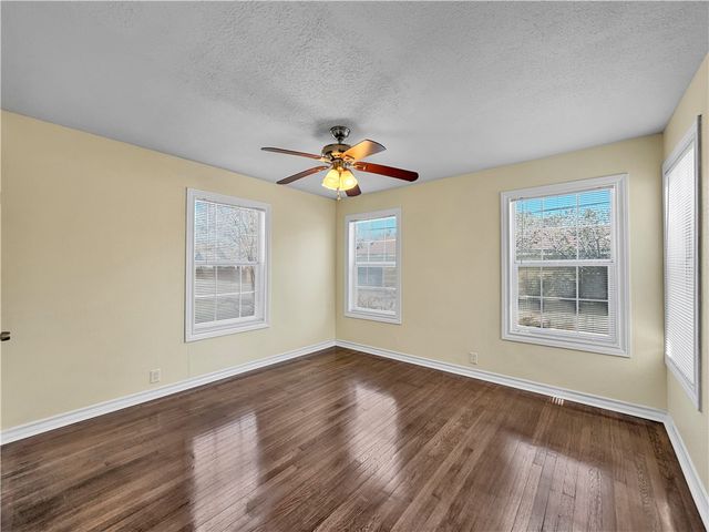 402 Southern St, Corpus Christi, TX 78404