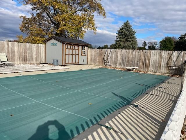 232 Lyn Brook Drive, Girard Twp, MI 49036