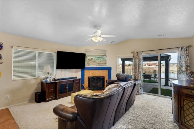 14464 Jamaica Lane, Helendale, CA 92342