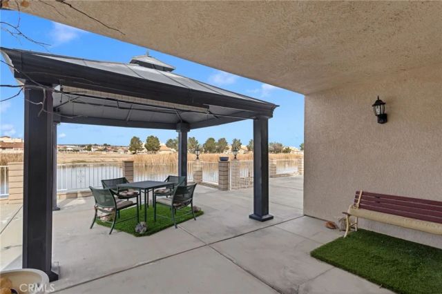 14464 Jamaica Lane, Helendale, CA 92342