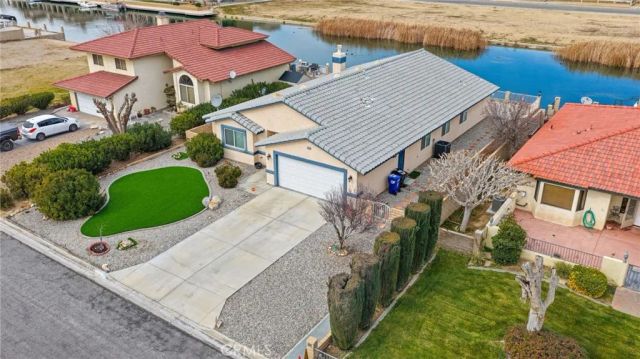 14464 Jamaica Lane, Helendale, CA 92342