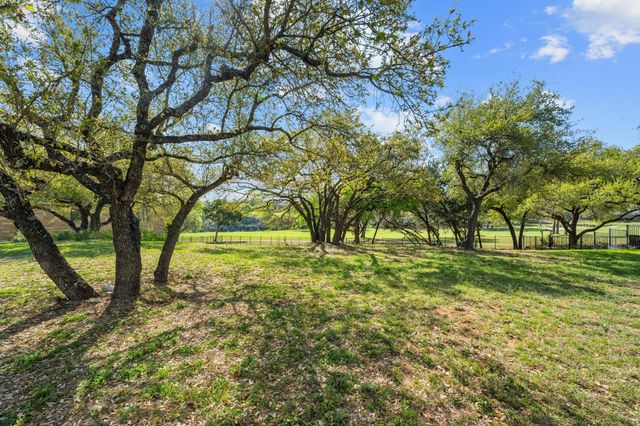 510 Black Wolf RUN, Austin, TX 78738