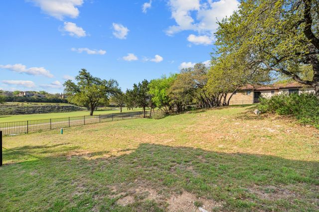 510 Black Wolf RUN, Austin, TX 78738