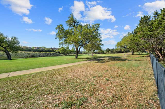 510 Black Wolf RUN, Austin, TX 78738