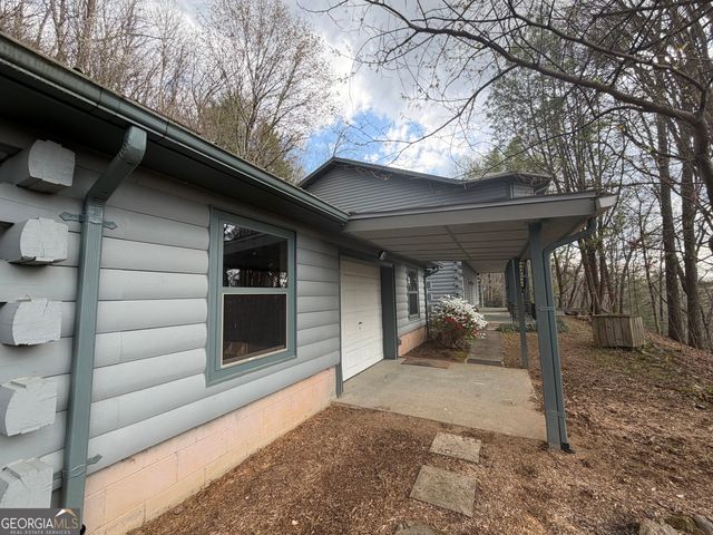 42 Gobbler Lane, Clayton, GA 30525