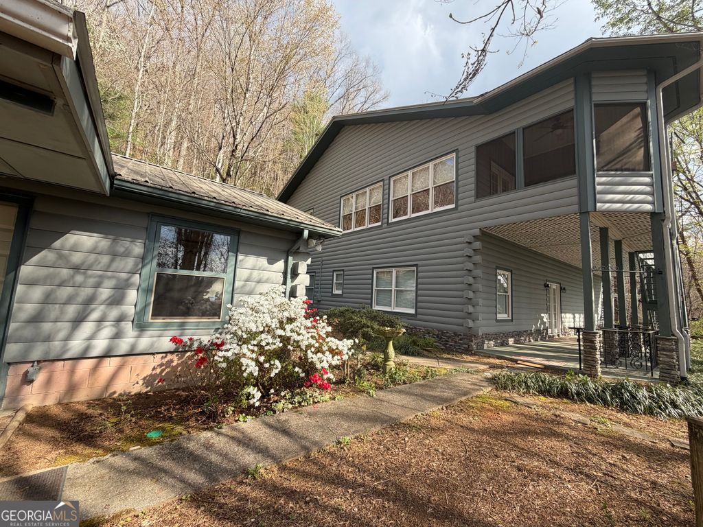 42 Gobbler Lane, Clayton, GA 30525