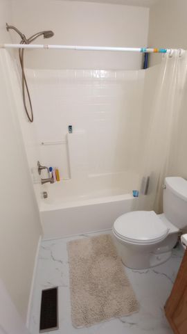 5888 Abernathy Lane, 5888A, Columbus, OH 43232