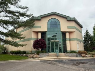5930 Lovers Lane L1, Portage, MI 49002