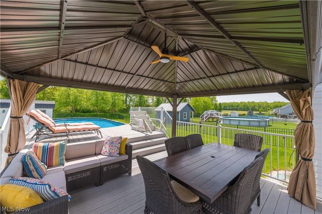 35779 Crystal Creek Court, Grafton, OH 44044