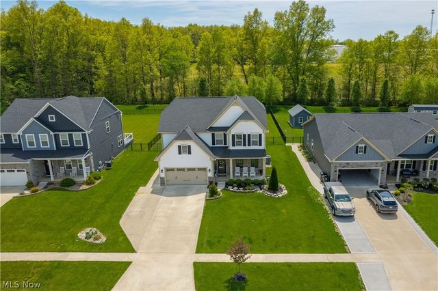 35779 Crystal Creek Court, Grafton, OH 44044