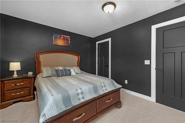 35779 Crystal Creek Court, Grafton, OH 44044