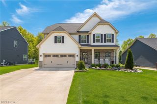 35779 Crystal Creek Court, Grafton, OH 44044