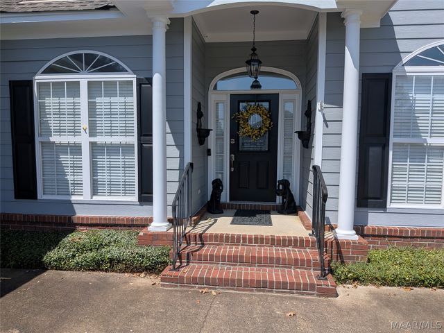 8620 Lantern Way, Montgomery, AL 36116