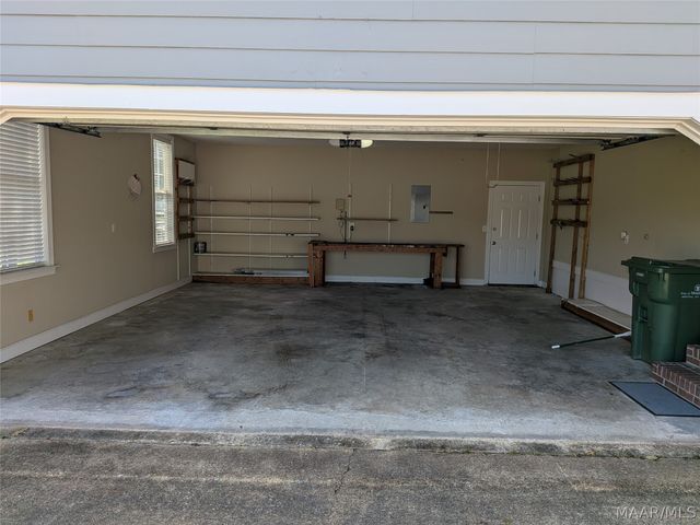 8620 Lantern Way, Montgomery, AL 36116
