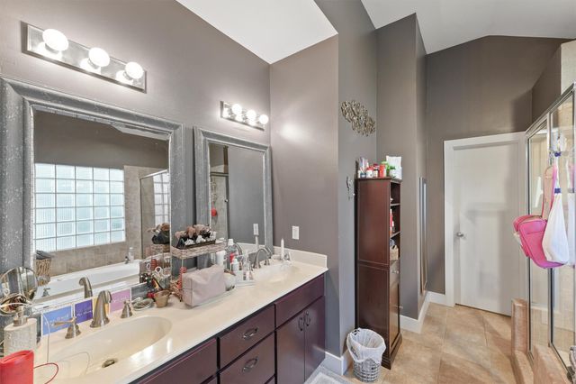 3405 Rolgom Place Court, Houston, TX 77021