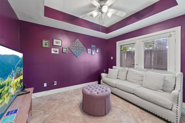 3405 Rolgom Place Court, Houston, TX 77021