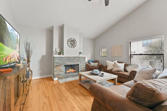 3405 Rolgom Place Court, Houston, TX 77021