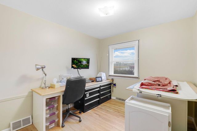 6030 7th Street NE, Fridley, MN 55432