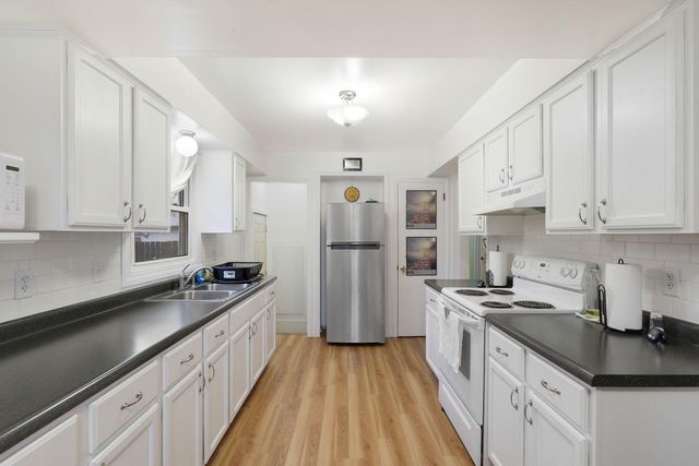 6030 7th Street NE, Fridley, MN 55432