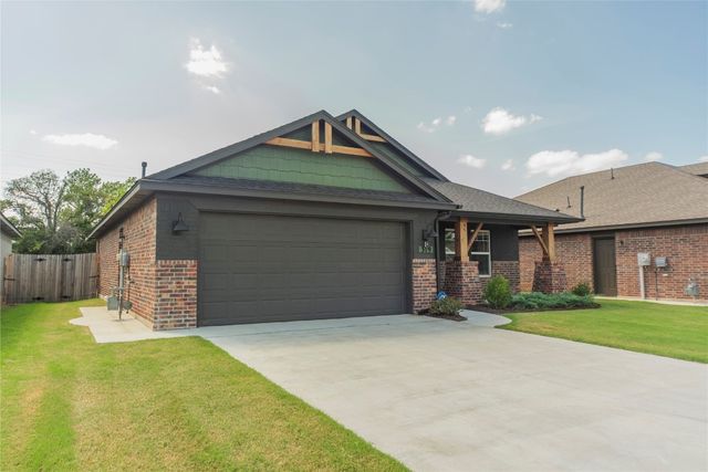 319 Rock Hollow Road, Harrah, OK 73045