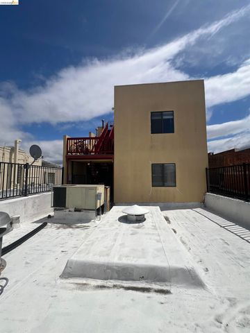 721 Main Street, Martinez, CA 94553