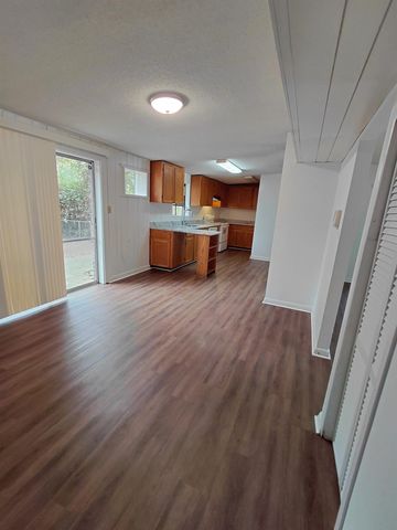 2412 Almond Drive, Tallahassee, FL 32303