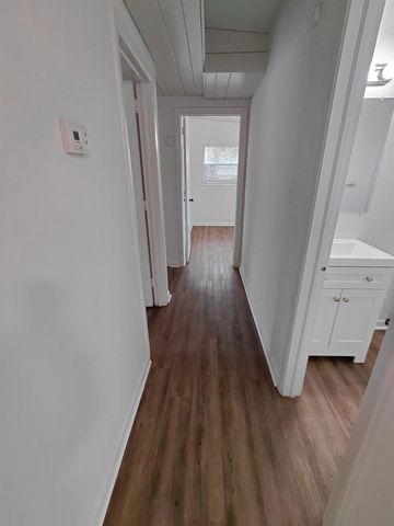 2412 Almond Drive, Tallahassee, FL 32303