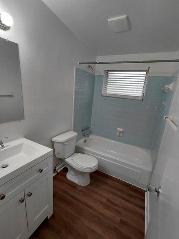 2412 Almond Drive, Tallahassee, FL 32303