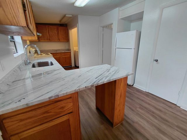 2412 Almond Drive, Tallahassee, FL 32303