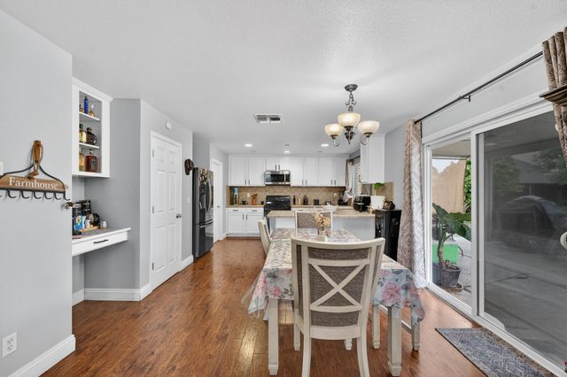 145 Montana Ct, Yuba City, CA 95991